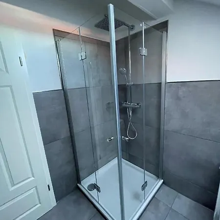 Penthouse Sonnenuhr Appartement Zingst