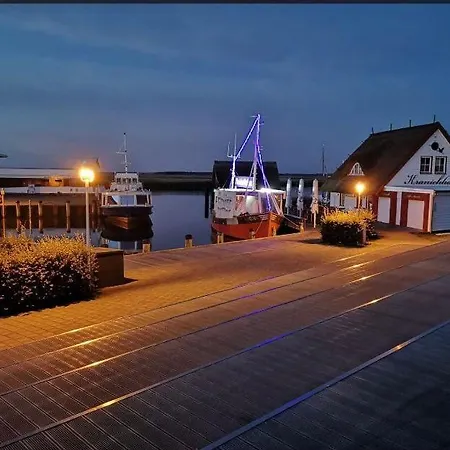 Penthouse Sonnenuhr * Zingst