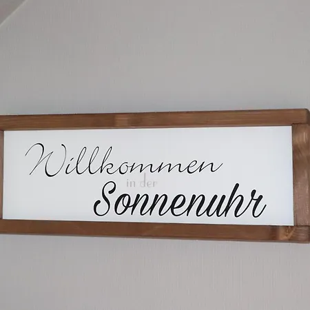 Penthouse Sonnenuhr *